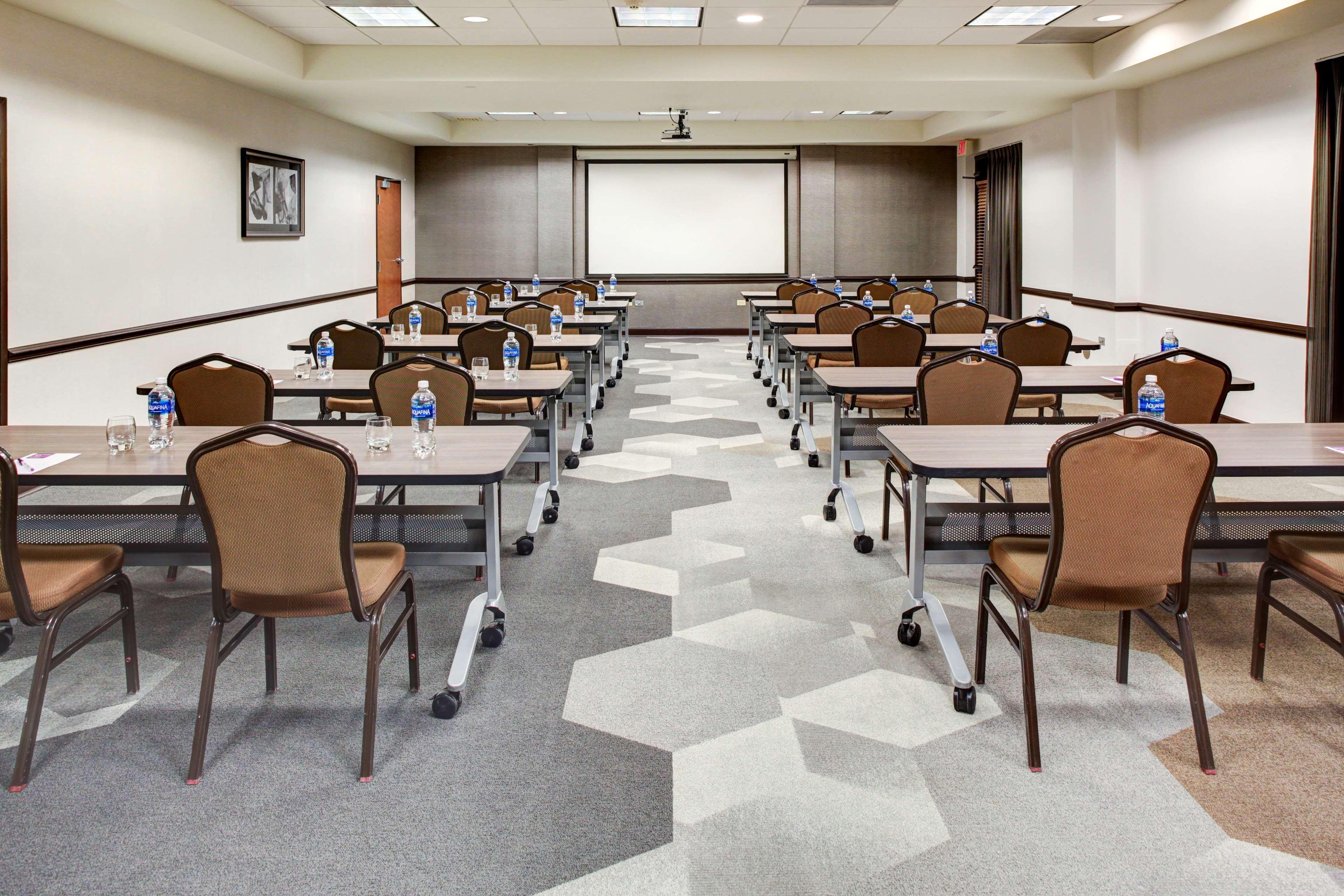 Hyatt Place Atlanta / Norcross / Peachtree Екстериор снимка