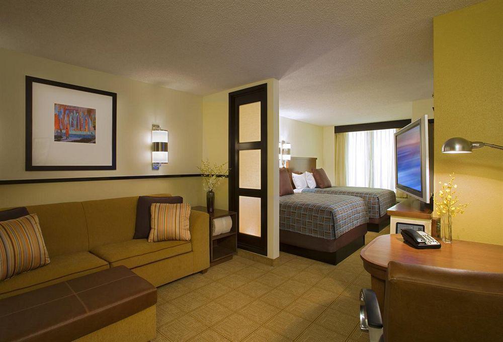 Hyatt Place Atlanta / Norcross / Peachtree Стая снимка